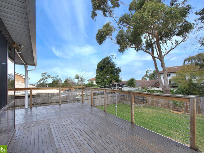 17 Loch View Avenue, Farmborough Heights