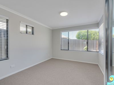 6 / 6 Merion Court, Yanchep