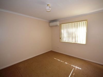 25 Bluebird Court, Longreach