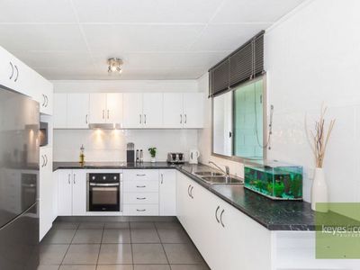 15 / 1 Burke Street, North Ward
