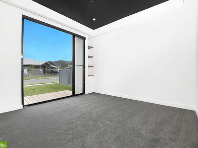 13 Sanctuary Street, Kembla Grange