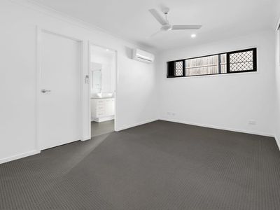 7 OSPREY STREET, Redbank Plains