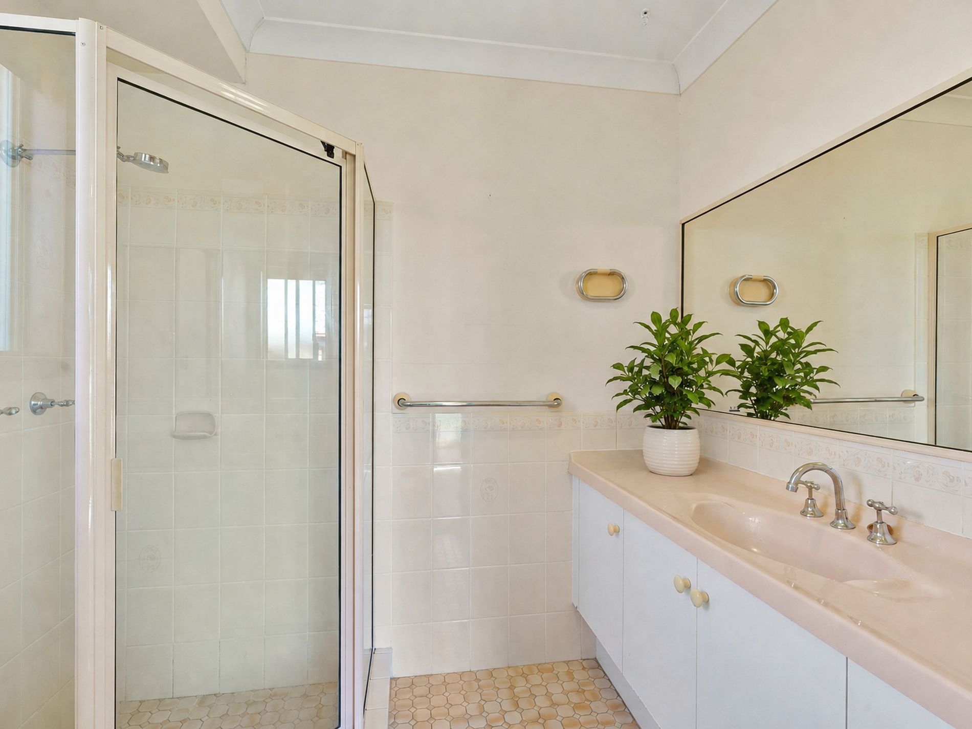 30 Claylands Drive, St Georges Basin