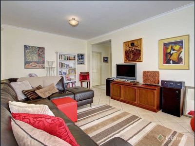 48 Weber Drive, Mornington