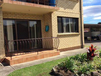 2 / 7 Windle Street, Lake Illawarra