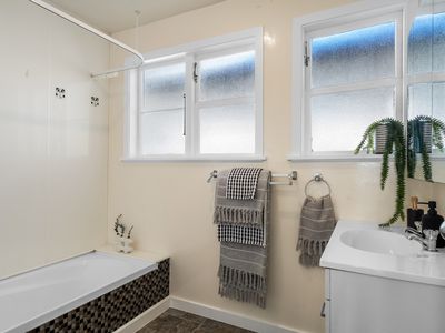 70a Murphy Street, Toi Toi