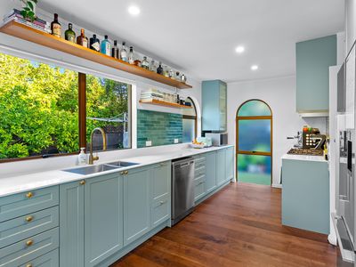 84 Chelsea View Drive, Chatswood