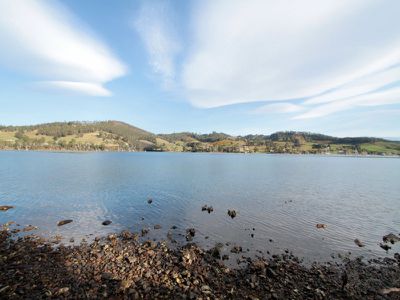 7161 Channel Highway, Gardners Bay