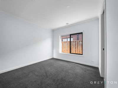 61 Bingham Circuit, Thornhill Park