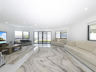 13 Zeller Crescent, Arundel