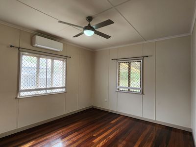 11 Alexandra Street, Booval