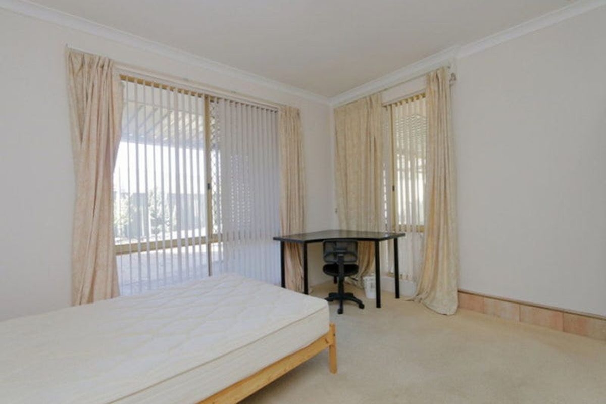 27 Green Croft Gardens, Leeming