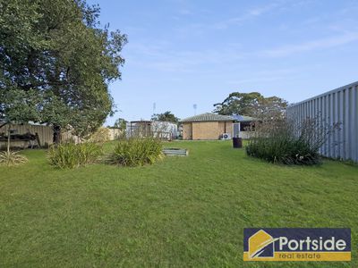 1 Clemenceau Crescent, Tanilba Bay