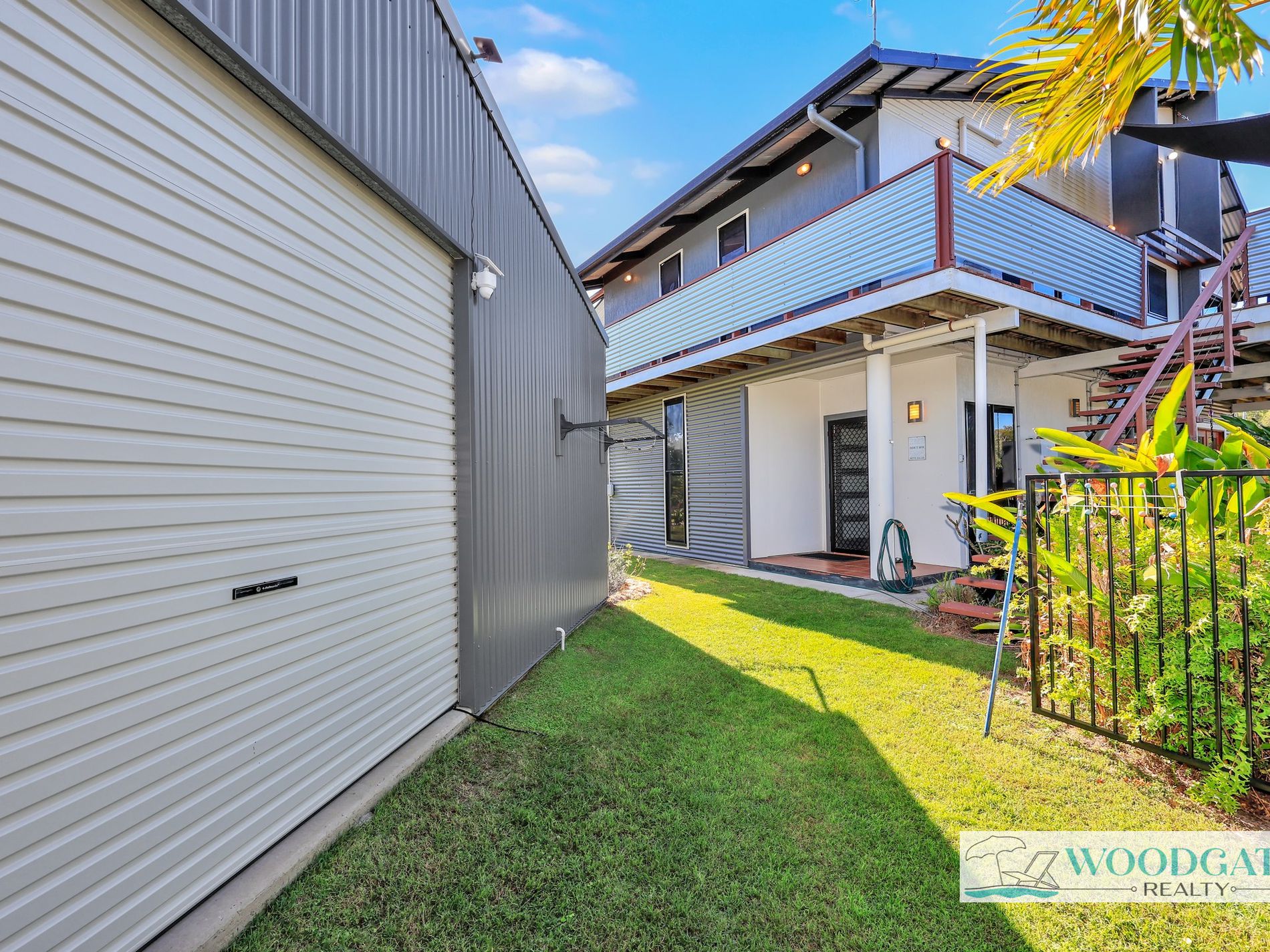 27 MACKEREL STREET, Woodgate
