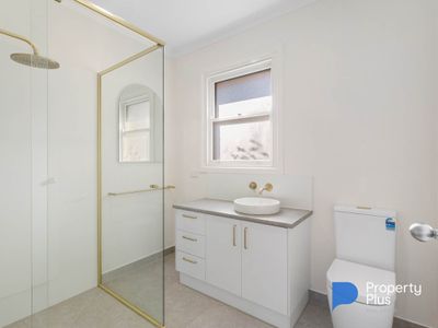 653 Hargreaves Street, Golden Square