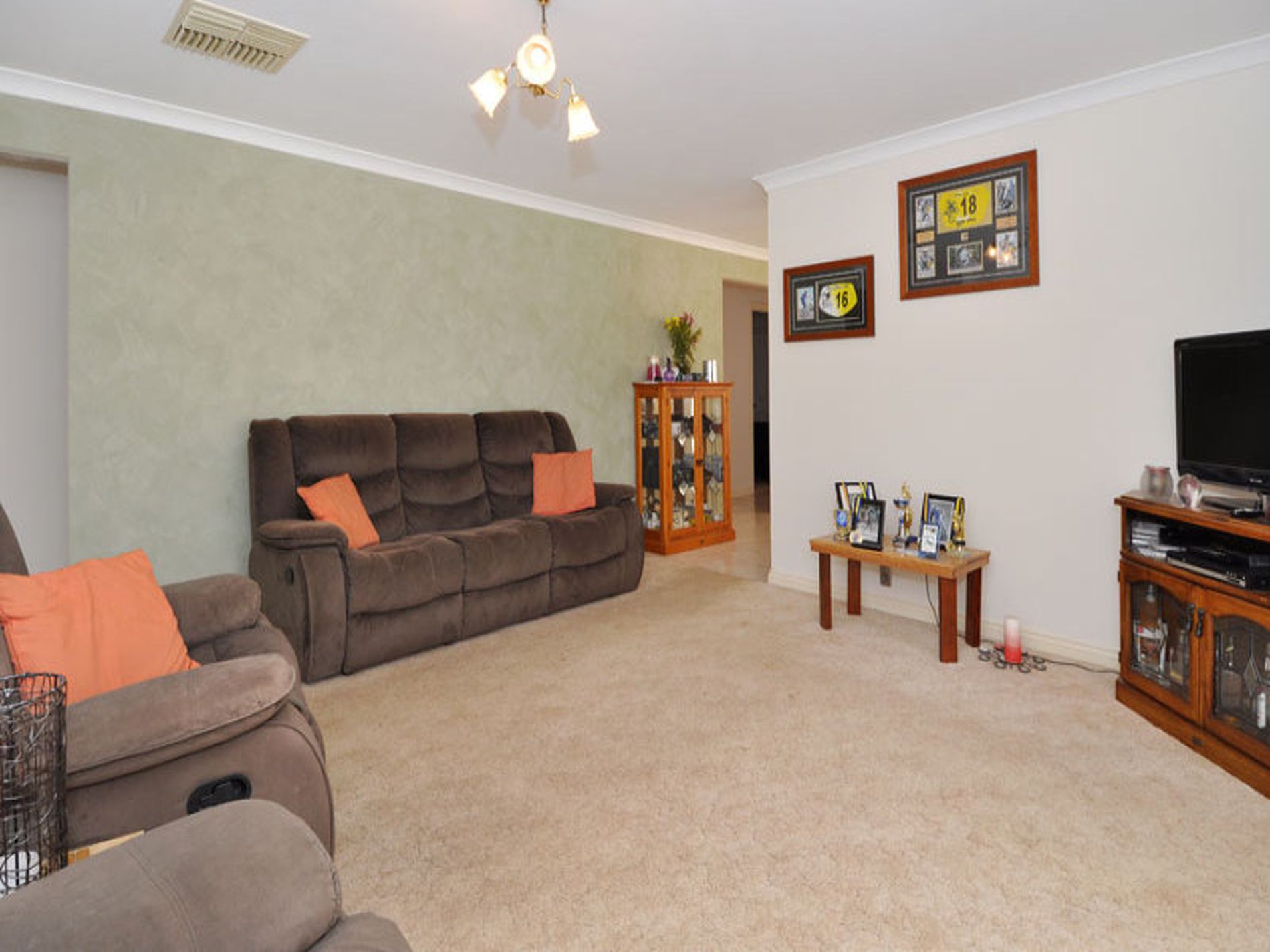 3B Bracklemann Drive, Boulder