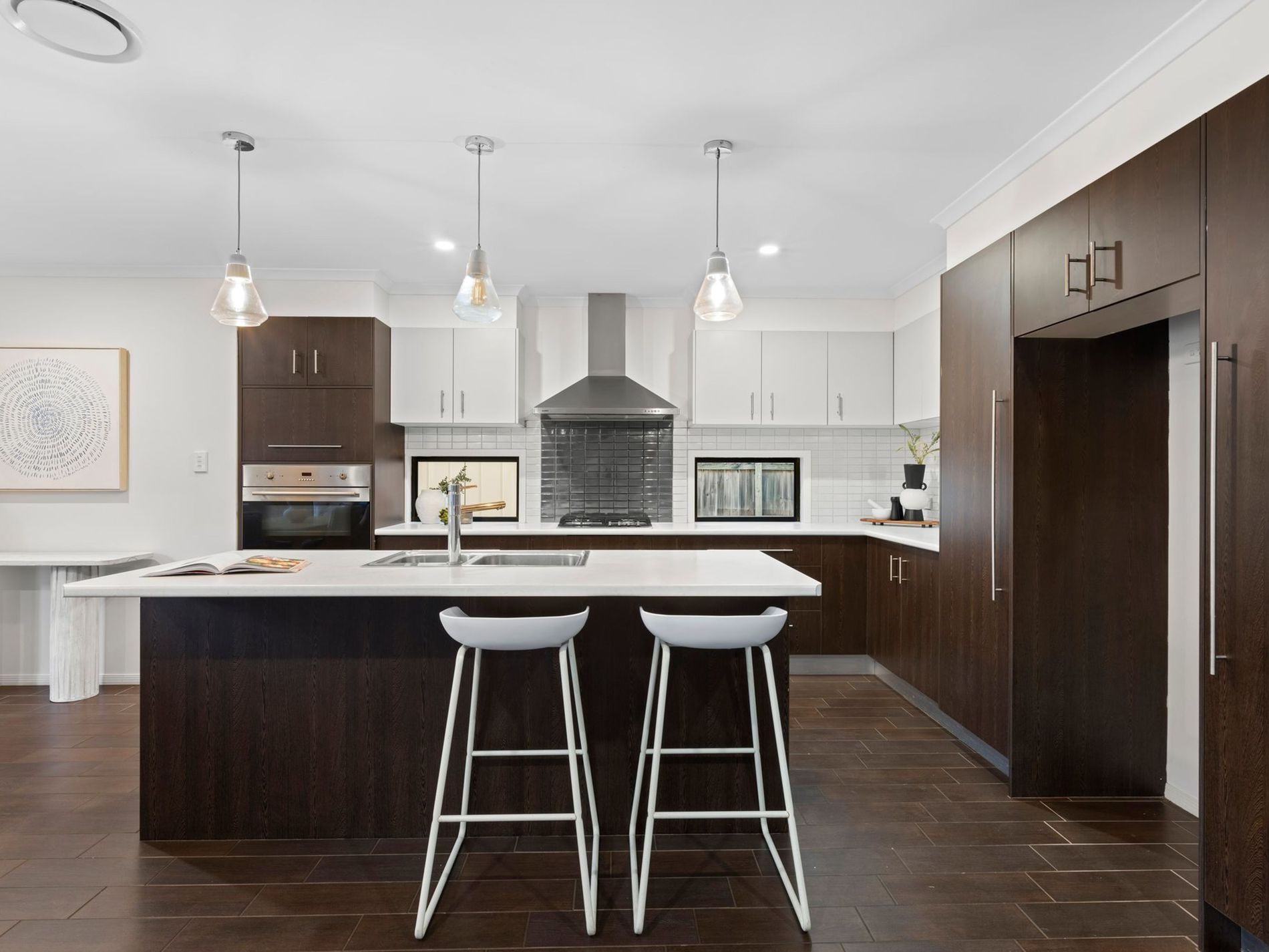 6 Lachlan Drive, Wakerley