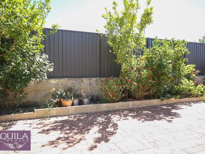 9 Octagon Gardens, Aveley