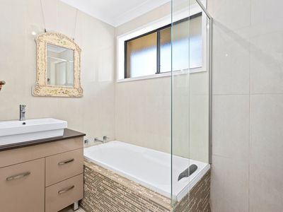 13 Charlton Street, Mount Warrigal