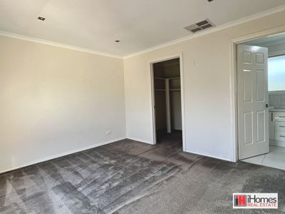 2 / 26 Jasmine Drive, Mill Park