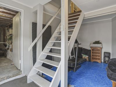 4 Riselaw Road, Calton Hill