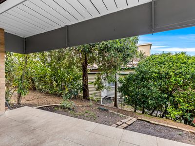 2 / 49 Maryvale Street, Toowong