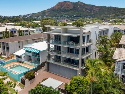 3 / 106 The Strand, North Ward