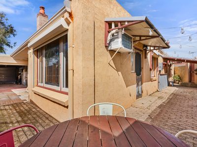135 Safety Bay Road, Shoalwater