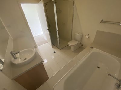 10 / 20 Hewitt Avenue, Footscray