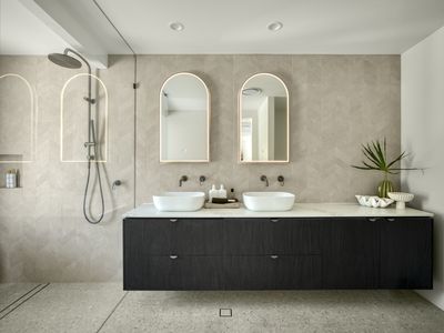 24 Gibraltar Drive, Isle Of Capri