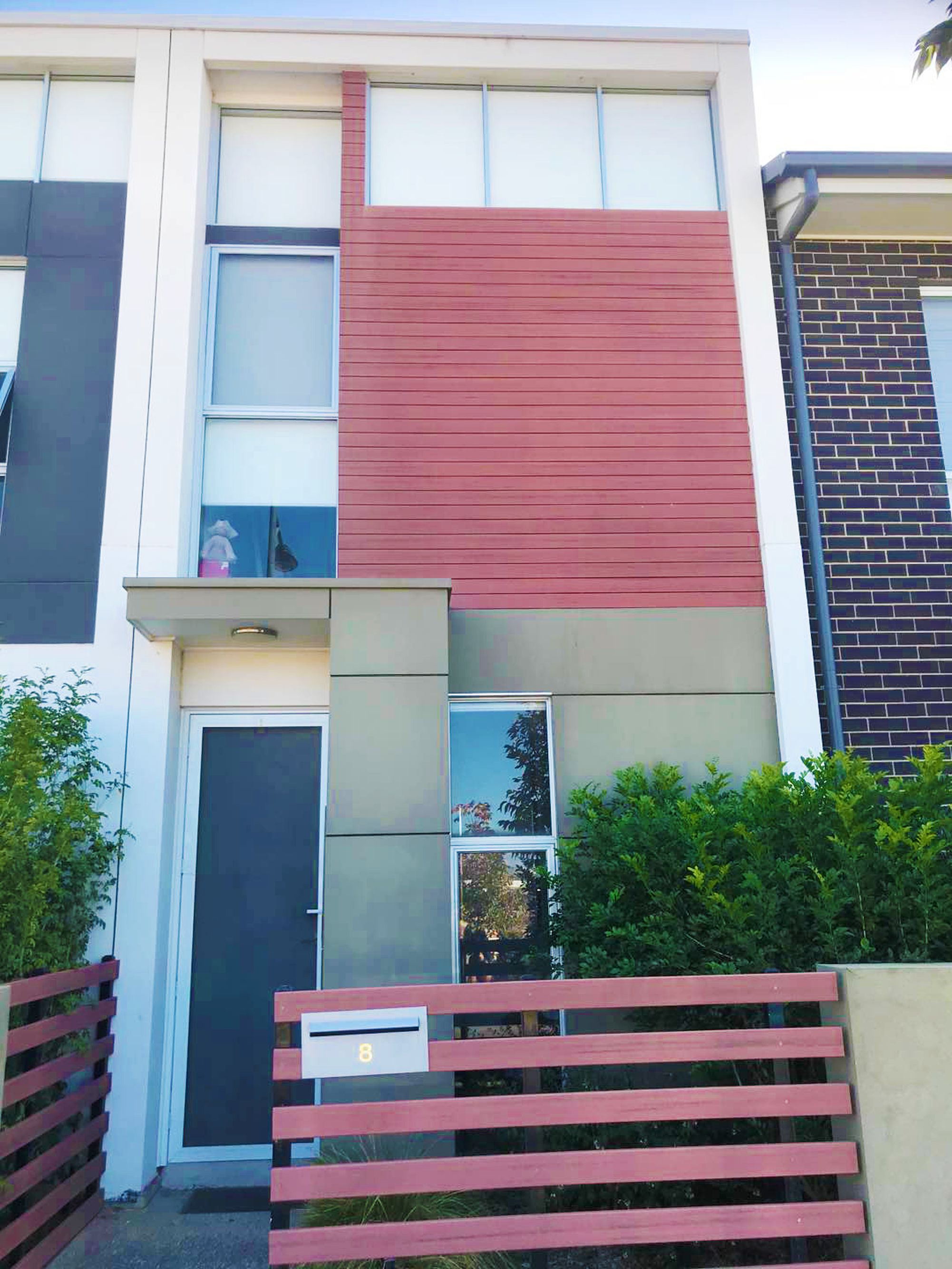 8 Lightsview Avenue, Lightsview