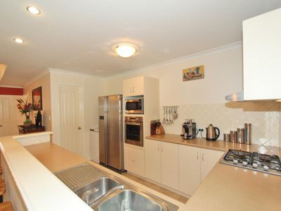 17 Vitali Crescent, Somerville