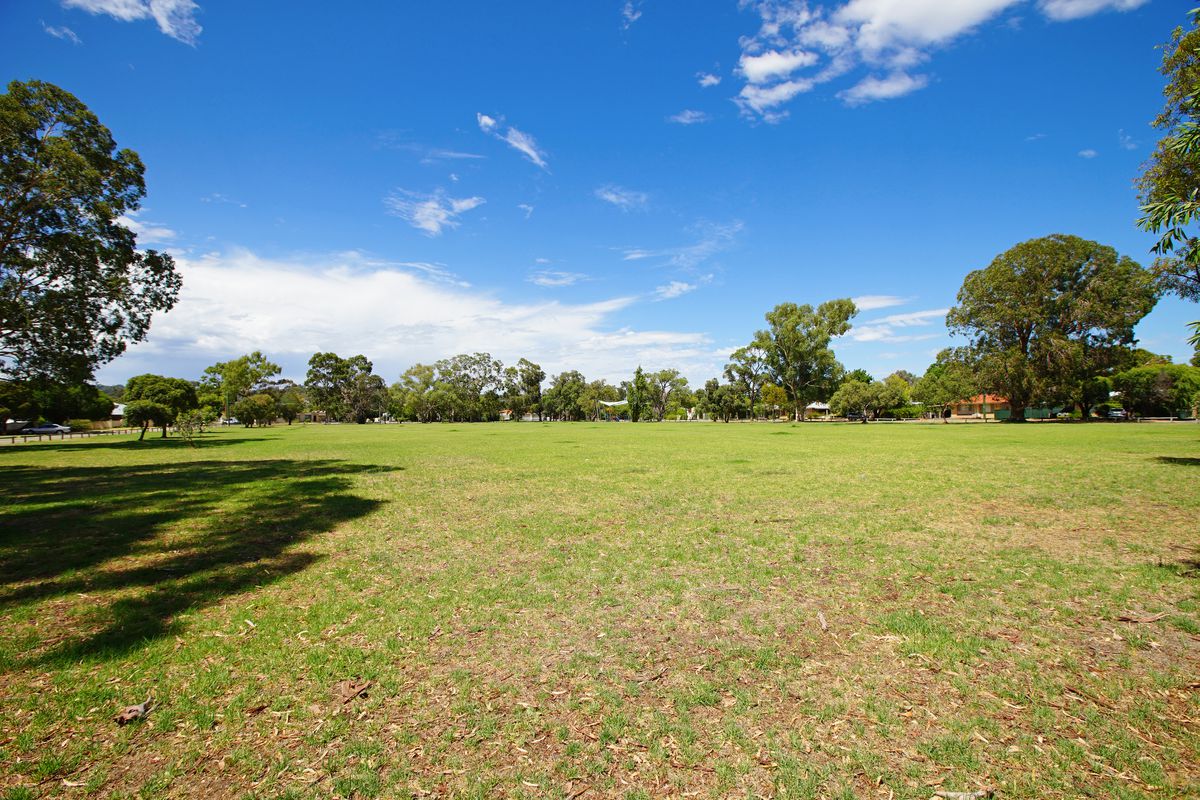 19 Warren Road, Maida Vale