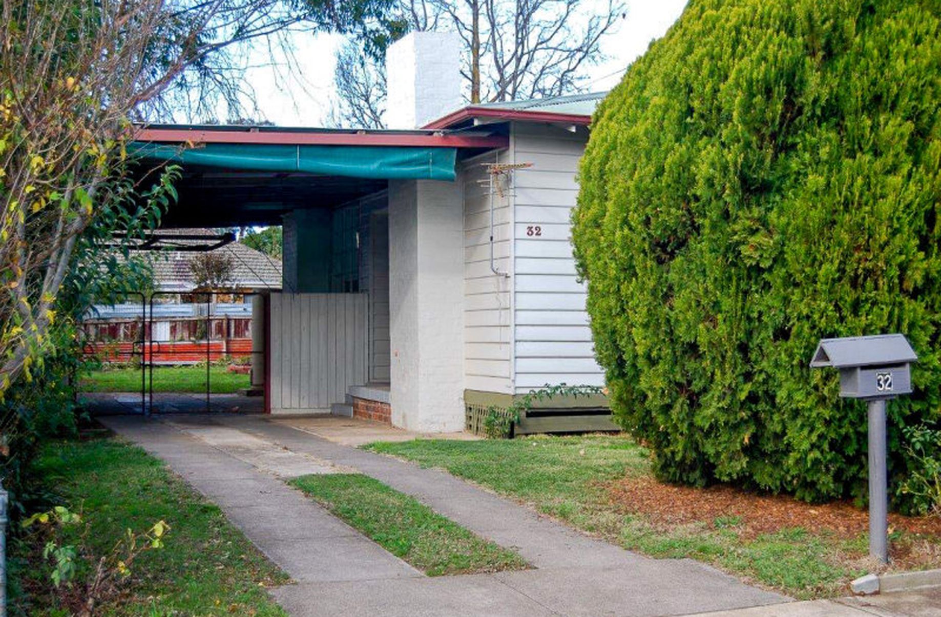 32 Finlason Street, Mansfield Clark & Co Real Estate