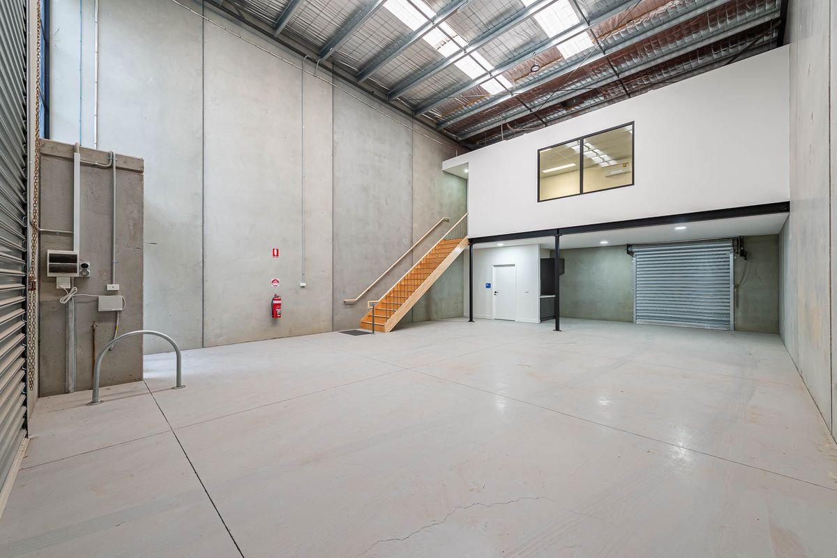34 Moonah Circuit, Brooklyn