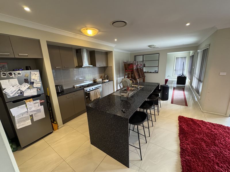 73 Jamboree Avenue, Leppington