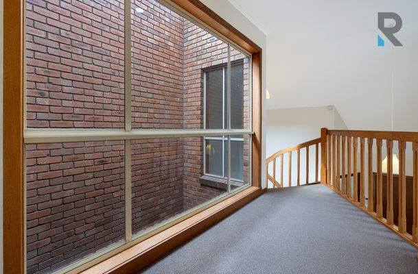 2 / 7 Hawick Court, Greenvale