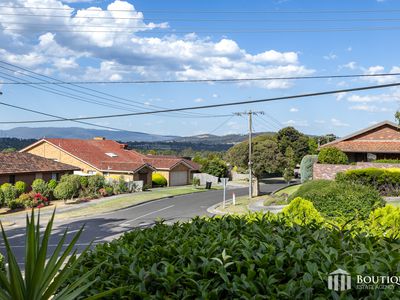102 Outlook Drive, Dandenong North