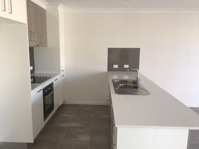 2 / 21 Taylor Circuit, Caboolture