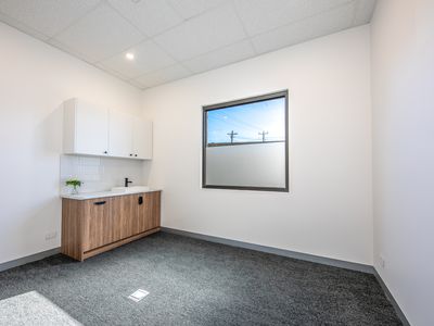 154-156 Coburns Road, Melton