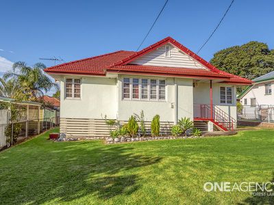 77 Deodar St, Inala