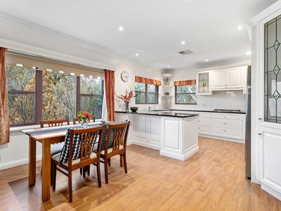111 Mount Barker Road, Hahndorf