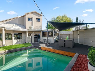 44 Cobbler Drive, Greenwith