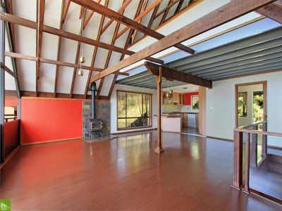 6 Ashley Avenue, Farmborough Heights