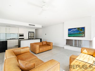 4301 / 2 SUNSET AVENUE, Paradise Point
