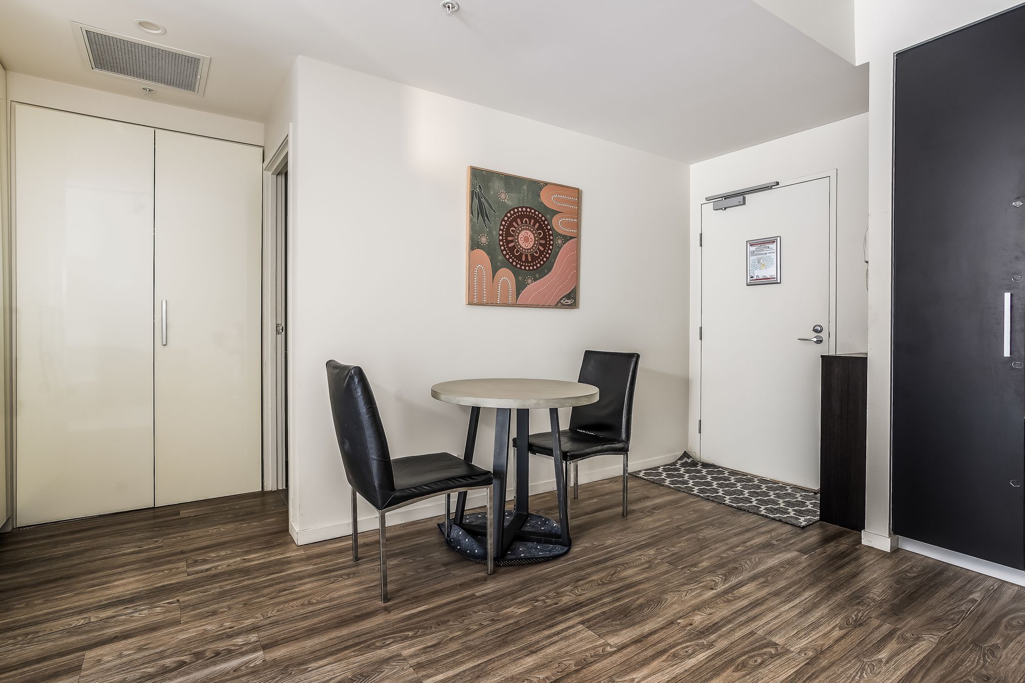 1015 / 9 Edmondstone Street, South Brisbane