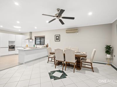 17 Saint Ives Cct, Forest Lake