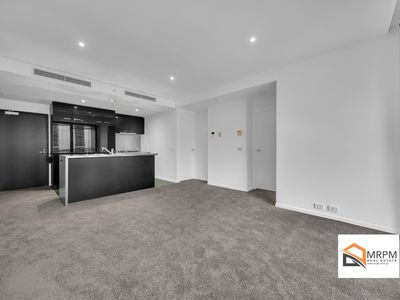 604 / 8 Waterview Walk, Docklands