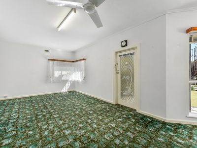 92 Lake Terrace East, Mount Gambier