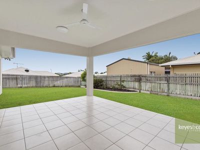 25 Minaret Way, Mount Louisa